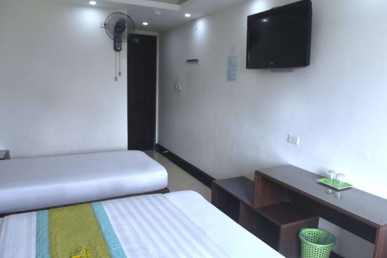 Sao Hotel Nguyen Ngoc Vu Hanoi Esterno foto